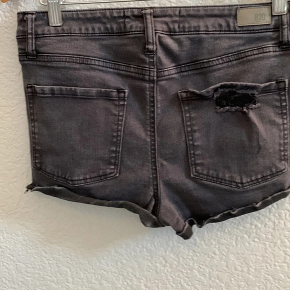 RSQ Distressed Black Denim Shorts - Picture 3 of 6